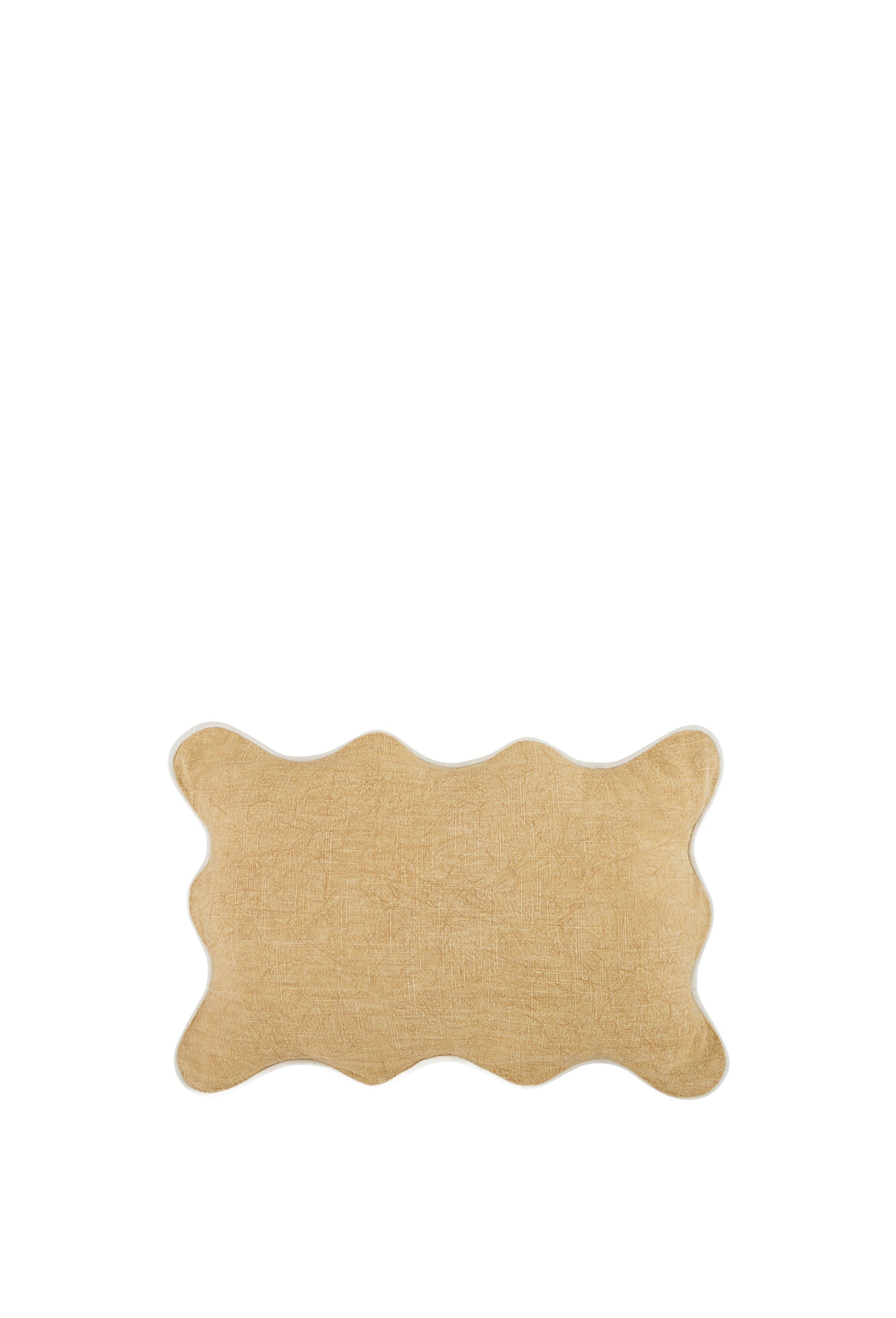 Beige textured rug on a white background with scalloped edge HAUSETTE